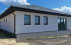 Casa cu 4 camere, mansarda ?i pivni?a - 1
