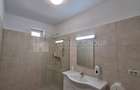 Apartament cu 3 camere, curte si loc de parcare Str. Lunga - 10
