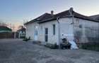 Casă cu Teren 1483 Mp în Mândruloc - 3