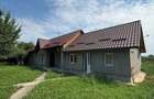 De vanzare casa cu 4 camere la 10 min de Roman cu teren de 500mp - 12