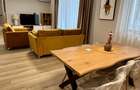Proprietar, inchiriez ap 3 camere, apartament in vila, Piata Romana - 8