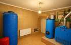 Vila De Vanzare D+P+2 Etaje 12 camere Cu Curte Mare, Soseaua Fundeni
