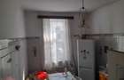 Vand apartament 2 camere la curte comuna zona centrala Arad - 3