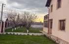 Vand/Schimb casa Buhusi 4 camere, 195 mp | Accept ap. 2 camere + diferenta - 12