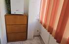 Apartament cu 3 camere de vânzare, zona Far