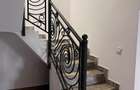 Casa modernă de vanzare