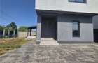 Duplex Despartit - Zona Foarte Buna- Finisaje Top - 3