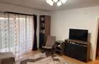 Apartament 3 camere + parcare proprie in curte - 1