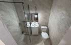 Direct proprietar . Apartament 3 camere , decomandat . - 1