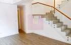 Apartament 4 camere, tip duplex, P+1 Licurg - 4