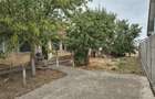vind casa batrineasca+teren. - 4