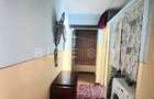 Apartament 3 camere situat in Zona KM 4-5