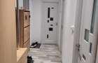 [SCHIMB] Apartament 2 camere + diferen?a cu Casa si teren langa Roman
