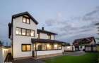 Casa premium de vanzare in Adunatii Copaceni 326 mp utili, 492 mp