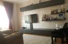 Inchiriez apartament cu 3 camere * 89 mp* 2 bai* Pacurari