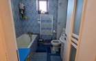 Vand apartament cu 2 camere, bucatarie, baie, camara, hol si balcon inchis. Are centrala proprie pe gaz, geamuri termopan, aer conditionat. - 8