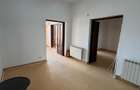 Inchiriez apartament zona Piata Unirii (central)