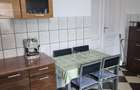 apartament central cu o camera bucatarie si baie dau in chirie