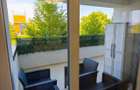 Vand/schimb apartament cu 2 camere+boxa Kasper Coresi