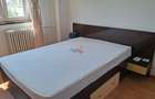 Basarabia - Diham 2 camere decomandate, 60mp, mobilat , utilat, bl.1983