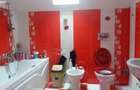 vanzare . Spatiu comercial ?i teren - 10