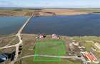 Teren Intravilan 615 mp Langa Lac, Corbu