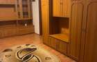 Inchiriez apartament 3 camere