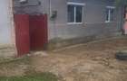 Casă cu 2 camere cu Teren 2000 Mp în Central - 5