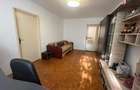 Apartament 2 camere decomandat si balcon etaj 1 zona Rahova