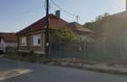 De Vanzare Casa Familiala In Centrul Orasului Tasnad - 2
