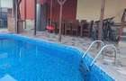 Schimb Vand vila cu piscina langa Manastirea Curtea de Arges