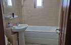 Vand apartament 2 camere decomandate in Navodari - 4
