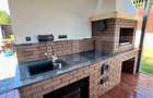 Casa de vanzare, 244 mp, strada Sfantul Stefan - 7