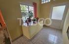 Casa individuala de vanzare 3 camere curte si gradina Beclean