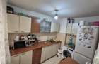 Vand apartament 2 camere, decomandat.