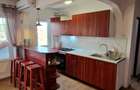 Inchiriez apartament CETATE - 3 camere plus living cu bucatarie - 6