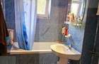 Apartament de vanzare, cu 3 camere, decomandat, 68mp, parter inalt - 1