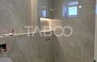 Apartament cu 3 camere central ultrafinisat de vanzare in Sebes - 2