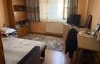 Apartament cu 2 camere decomandat în Uiești