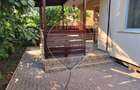 Casa / Vila cu 5 camere de inchiriat - 1