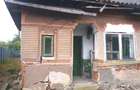 Casa demolabila + Teren - 1.945mp, Com. Crangurile - 5