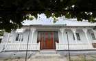 Casa de vanzare cu teren - 1