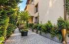 Comfort Living | 5 Camere si Curte Proprie
