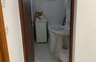 Se ofera spre inchiriere apartament cu 2 camere, etaj 3, pe mijloc, la soare, mobilat si utilat, cheltuieli mici, Bd. George Enescu - 4