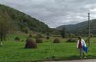 Vand casa si 1ha teren la tara, zona de munte