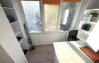 Garsoniera renovata integral la etajul 1 in Rovine - Frigorifer 27mp - 5