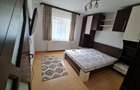Proprietar, inchiriez ap 3 camere in Tractorul - 1