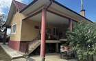 Casa individuala de vanzare, 2000 mp teren, Urisor