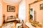 Apartament la casa cu 3 camere, zona Centrala - 2