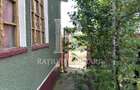 Casa cu anexe si pivni?a | Teren intravilan generos | Sannicolau Roman - 8
